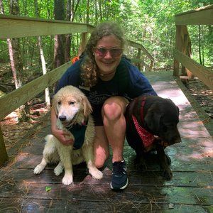 Meet your Posher, Elizabeth